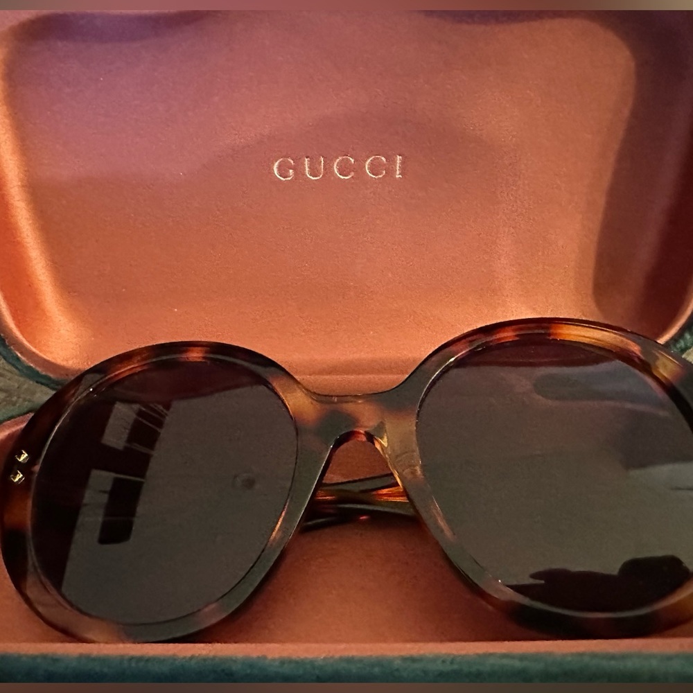 Gucci Havana color Tortoiseshell